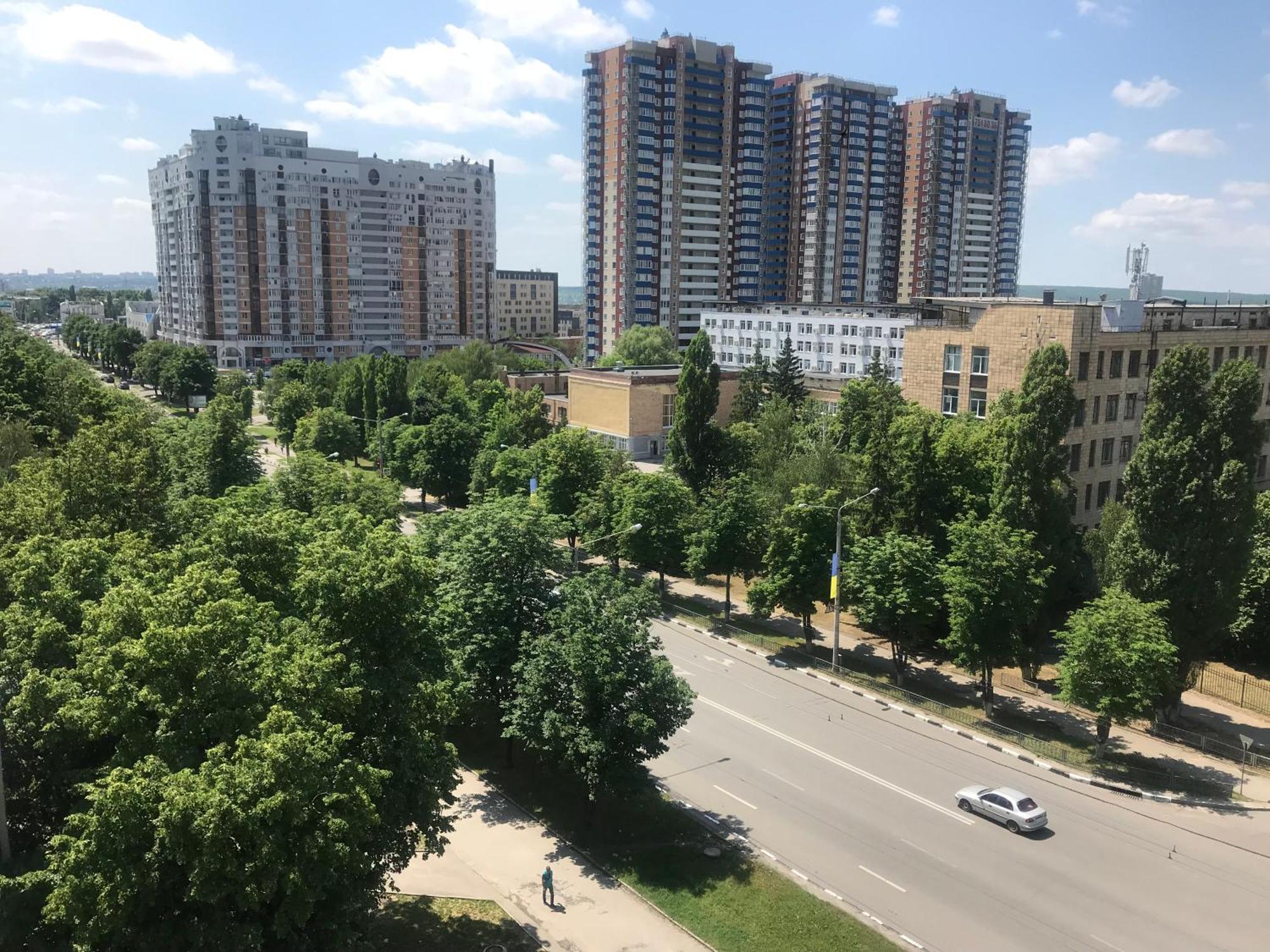 Modern Apartment With Panoramic View Near Metro 23August Charkiv Esterno foto