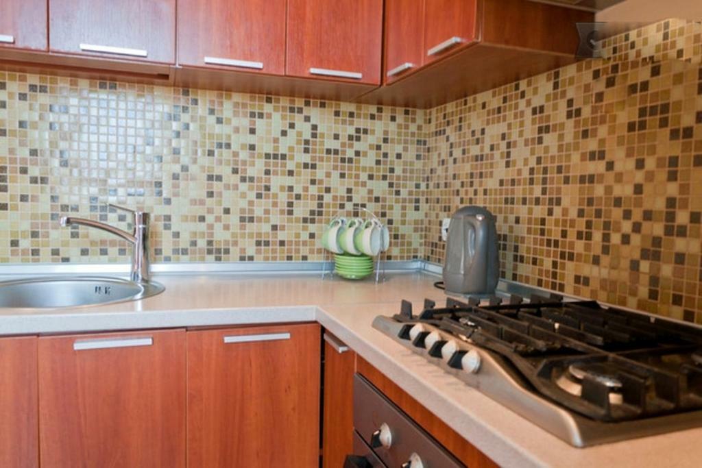 Modern Apartment With Panoramic View Near Metro 23August Charkiv Esterno foto